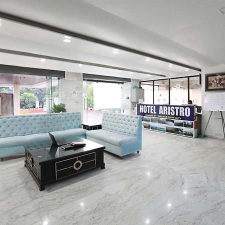 Hotel Aristro Lonavala Εξωτερικό φωτογραφία