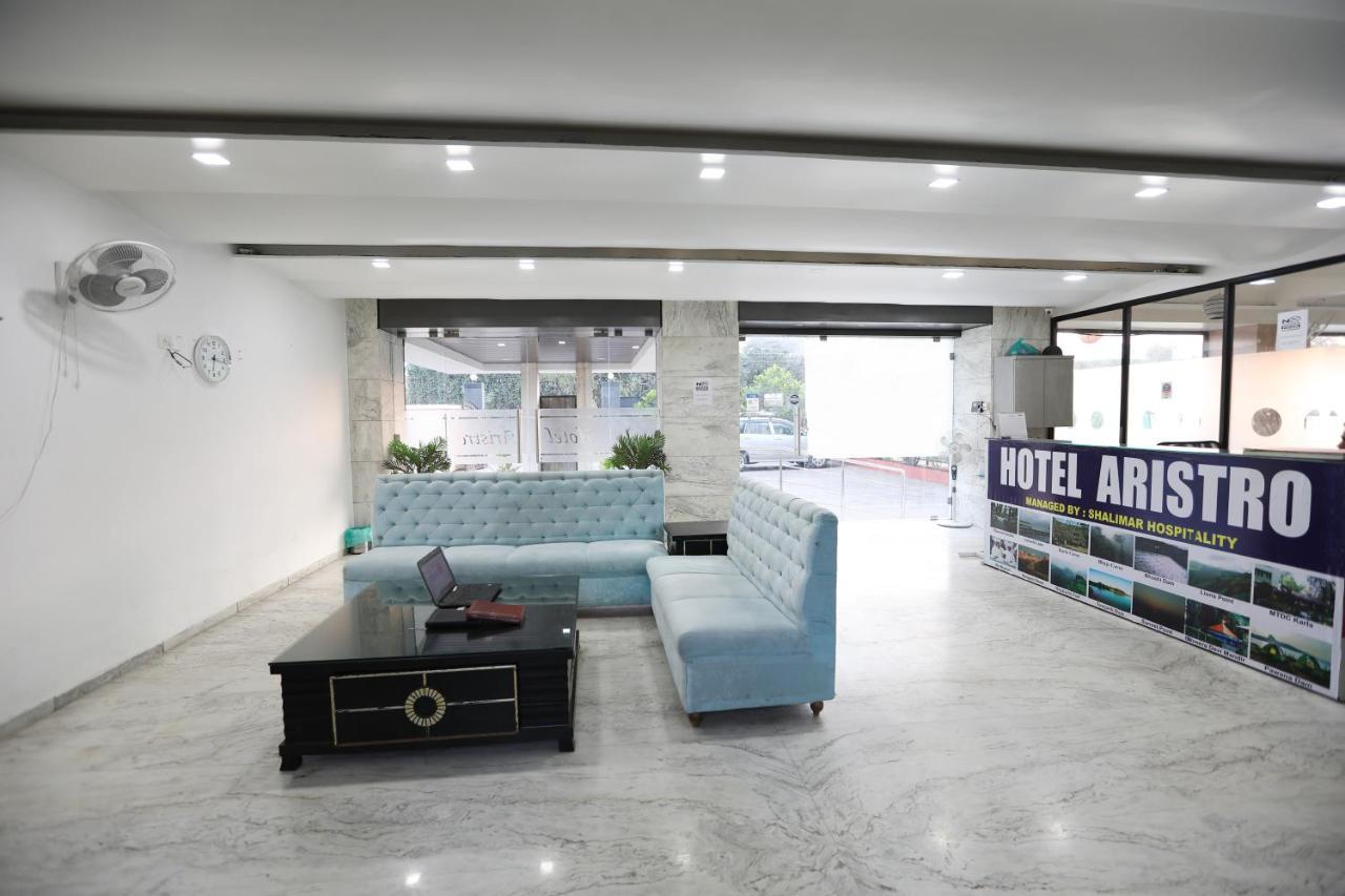Hotel Aristro Lonavala Εξωτερικό φωτογραφία