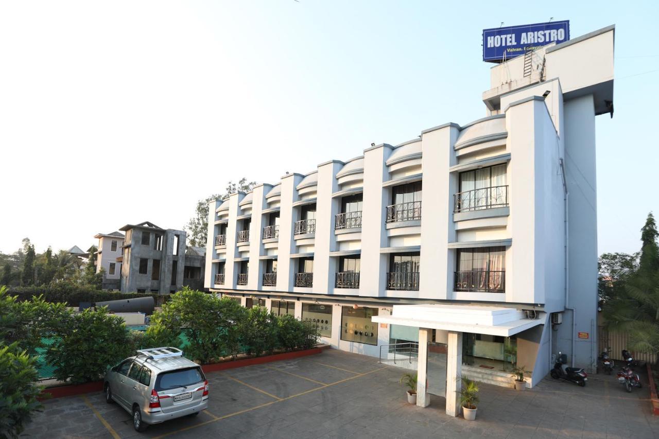 Hotel Aristro Lonavala Εξωτερικό φωτογραφία